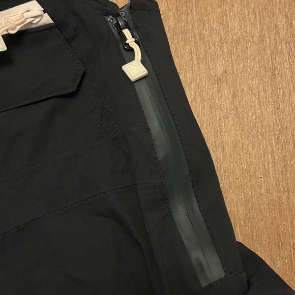 All In Motion Snowsuit❄️ - Picture 6 of 8